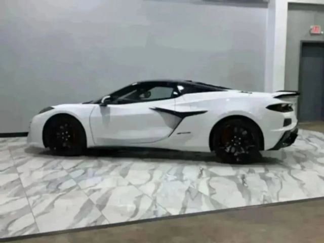 Used 2025 Chevrolet Corvette Z06 w/ Battery Protection Package image 42