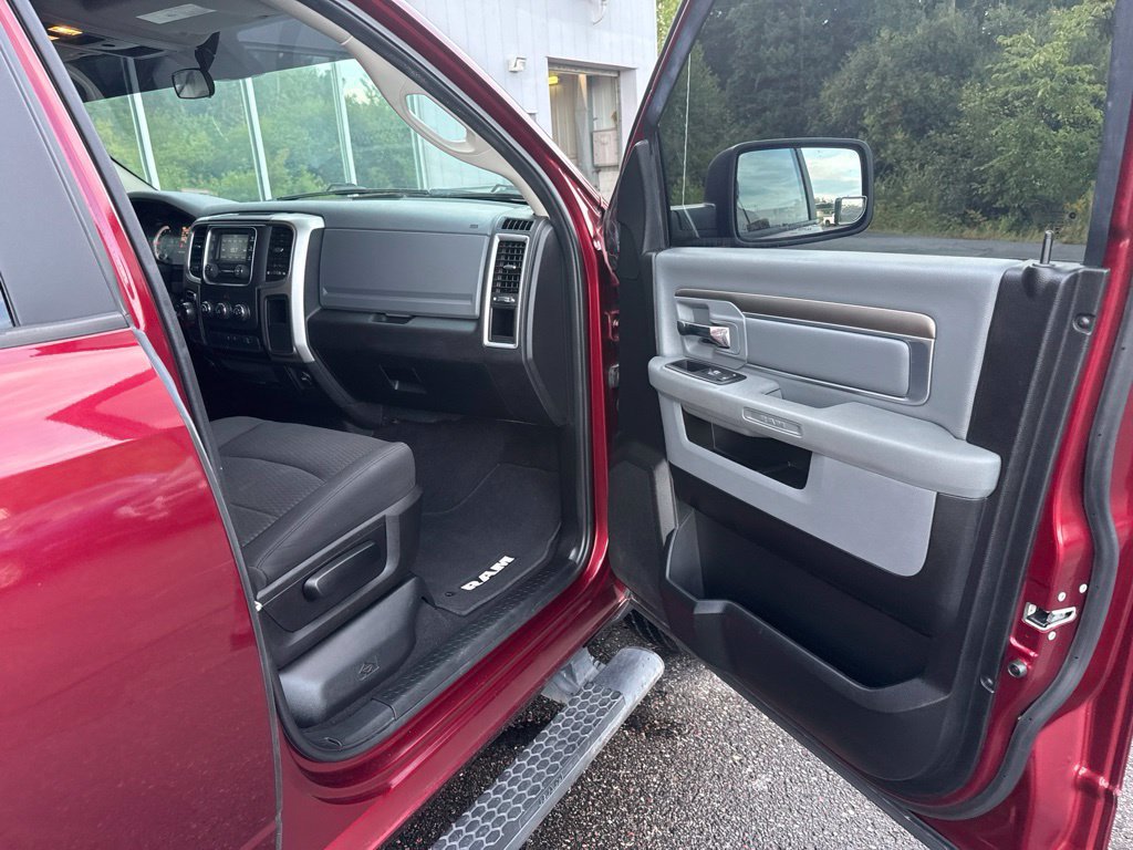 Used 2020 RAM 1500 Warlock RWD image 18