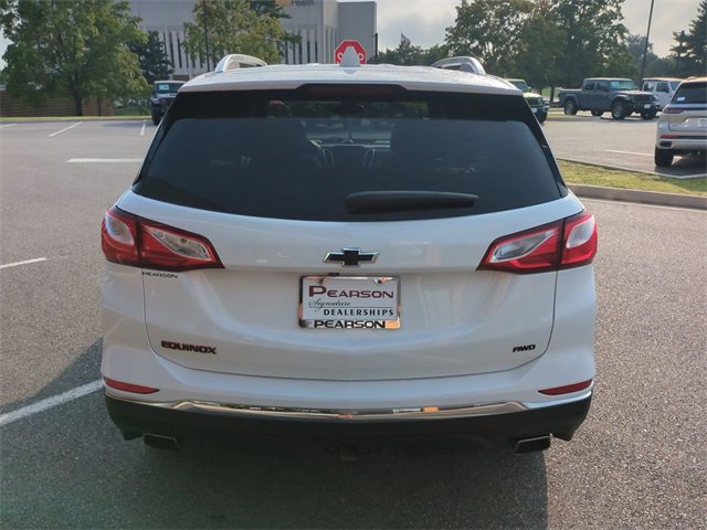 Used 2020 Chevrolet Equinox Premier w/ Premier Redline Edition image 5