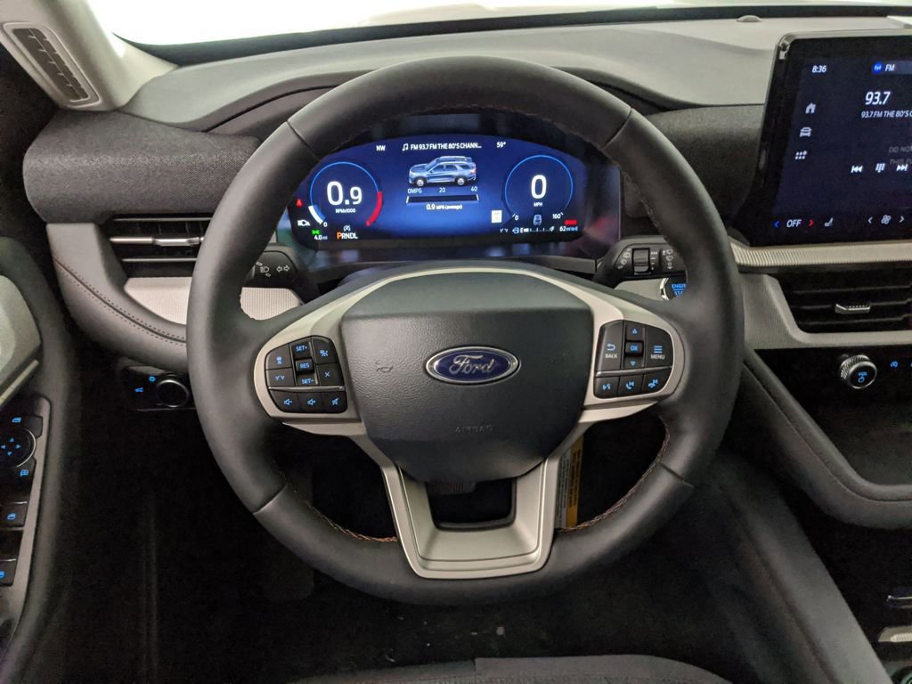 New 2025 Ford Explorer Active image 16