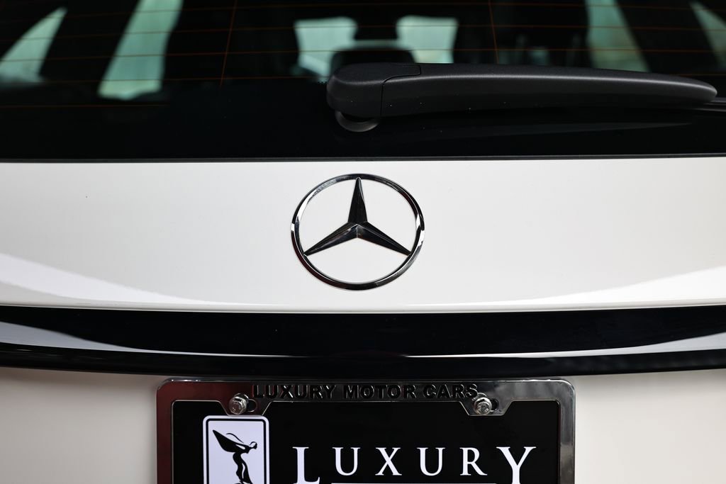 Used 2025 Mercedes-Benz GLC 43 AMG 4MATIC image 22