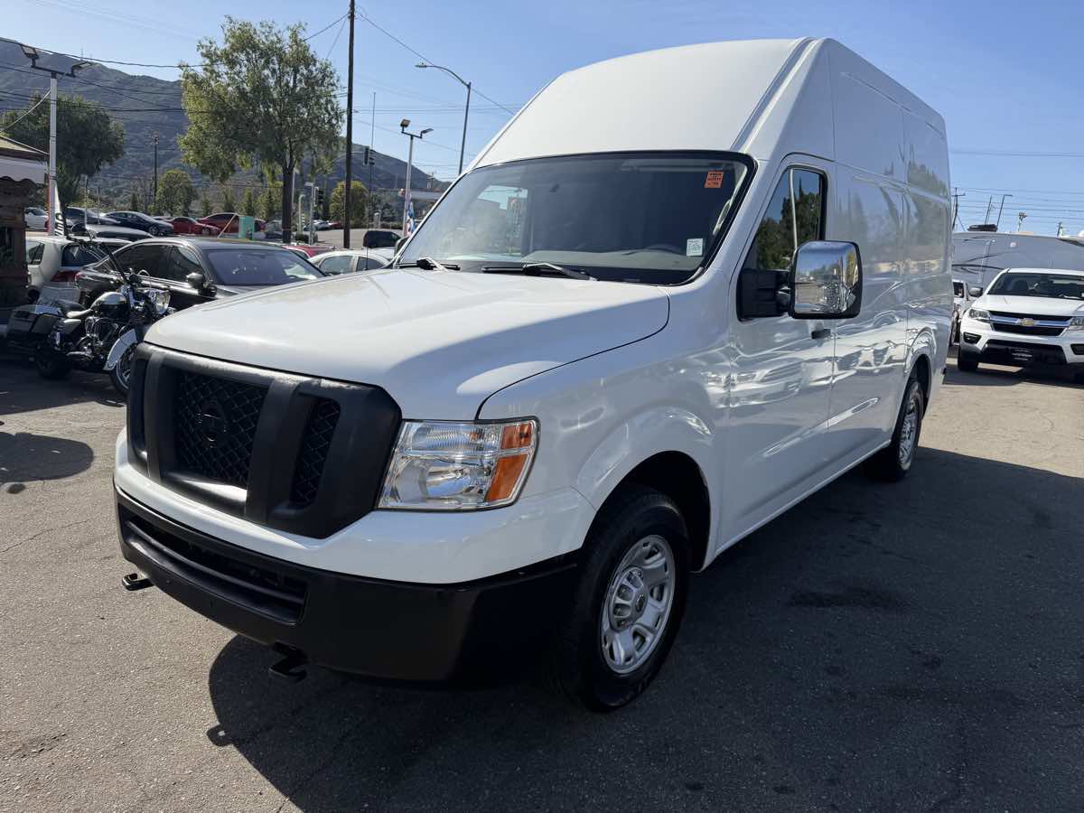 Used 2019 Nissan NV 2500 SV image 3