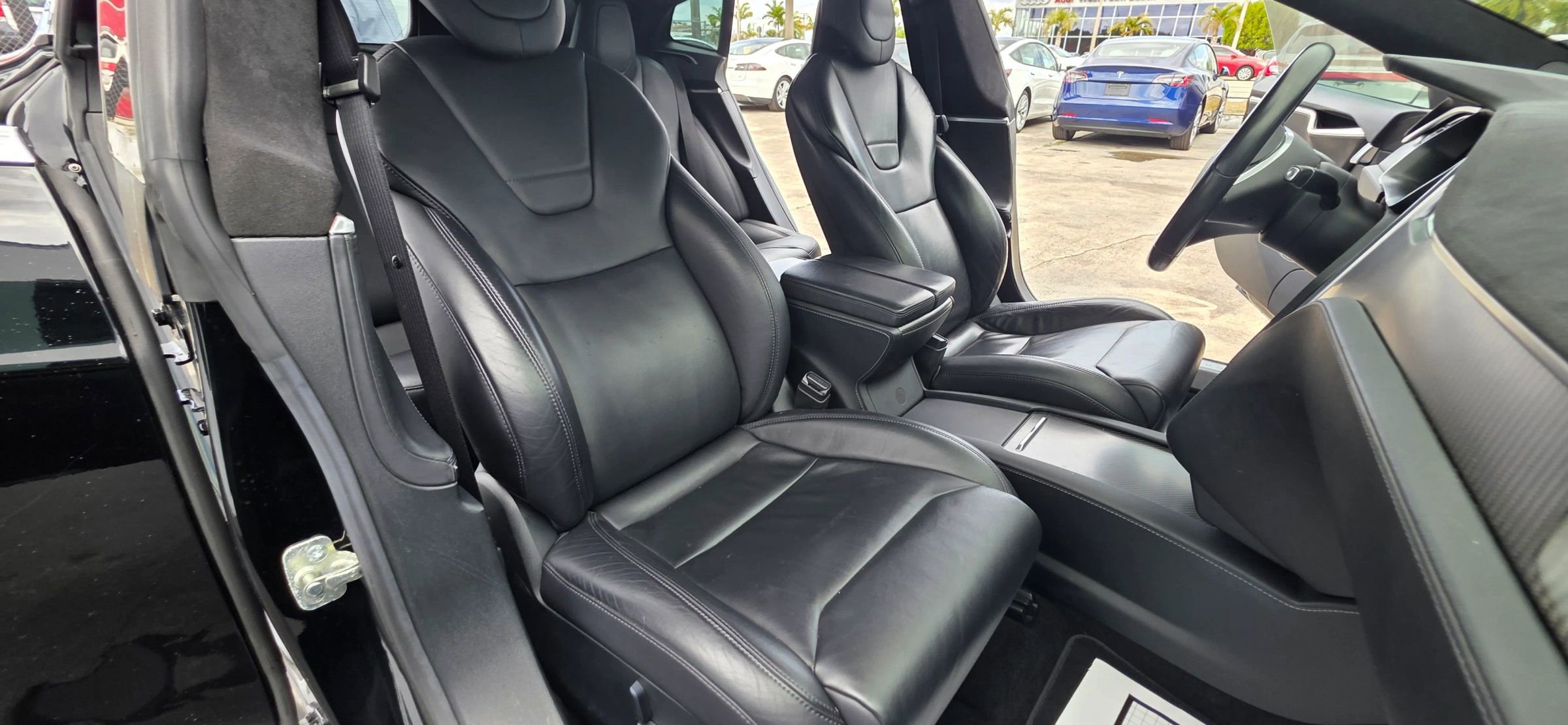Used 2017 Tesla Model S 75 RWD image 24