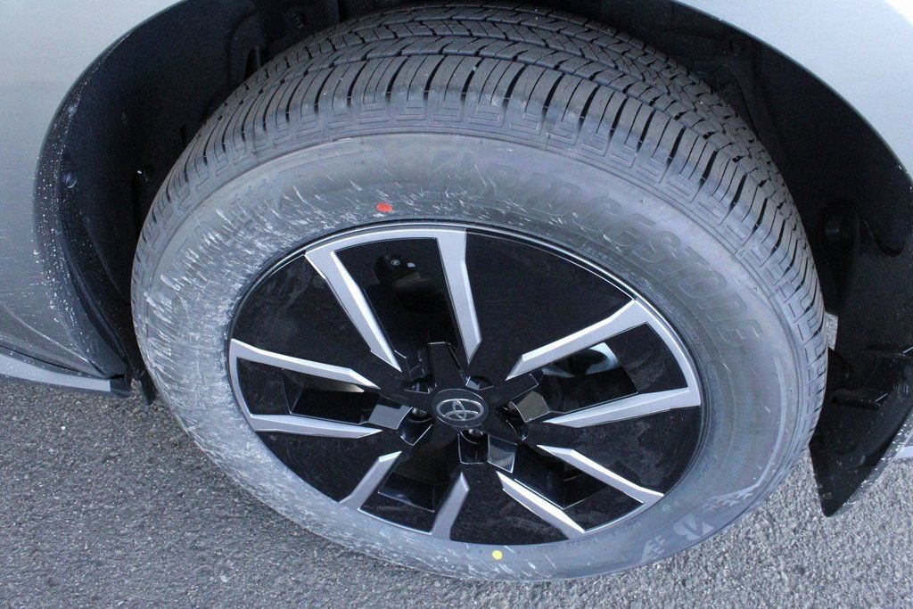 New 2026 Toyota bZ XLE AWD/4WD image 54