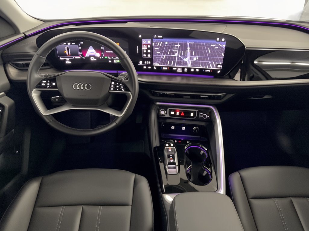 Certified 2025 Audi Q5 Premium w/ Convenience Package AWD/4WD image 17
