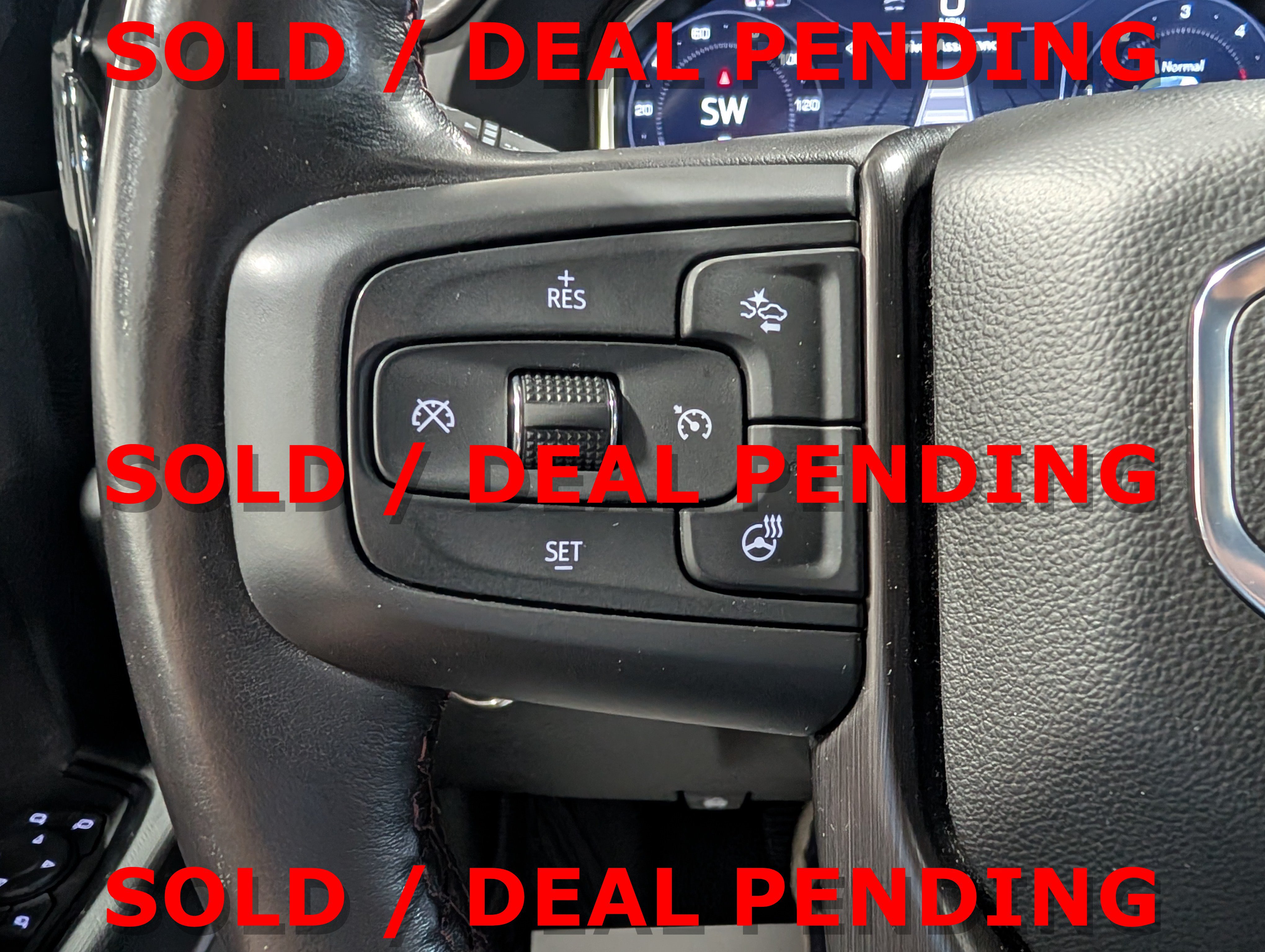 Used 2025 GMC Sierra 2500 AT4X w/ AT4X AEV Edition AWD/4WD image 23