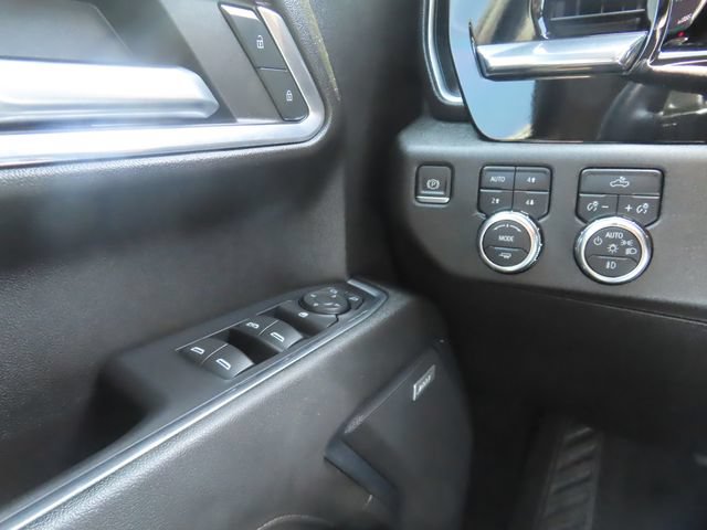 Used 2024 GMC Sierra 1500 Elevation w/ Preferred Package AWD/4WD image 32