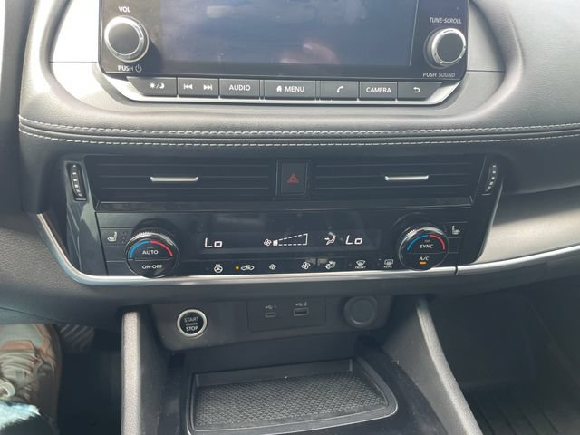 Used 2023 Nissan Rogue SV w/ SV Premium Package AWD/4WD image 15
