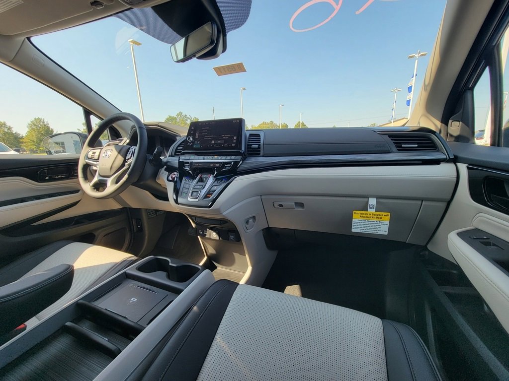 New 2026 Honda Odyssey Elite image 13
