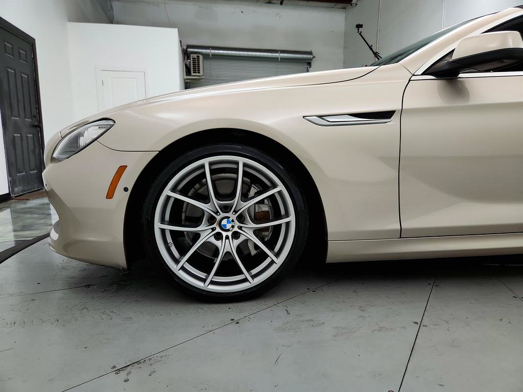 Used 2013 BMW 650i Convertible w/ Executive Pkg RWD image 27