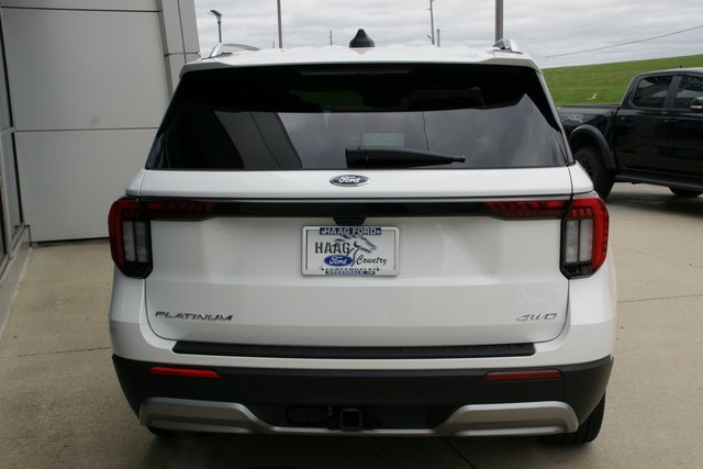 New 2026 Ford Explorer Platinum w/ LUX Leather Package image 4