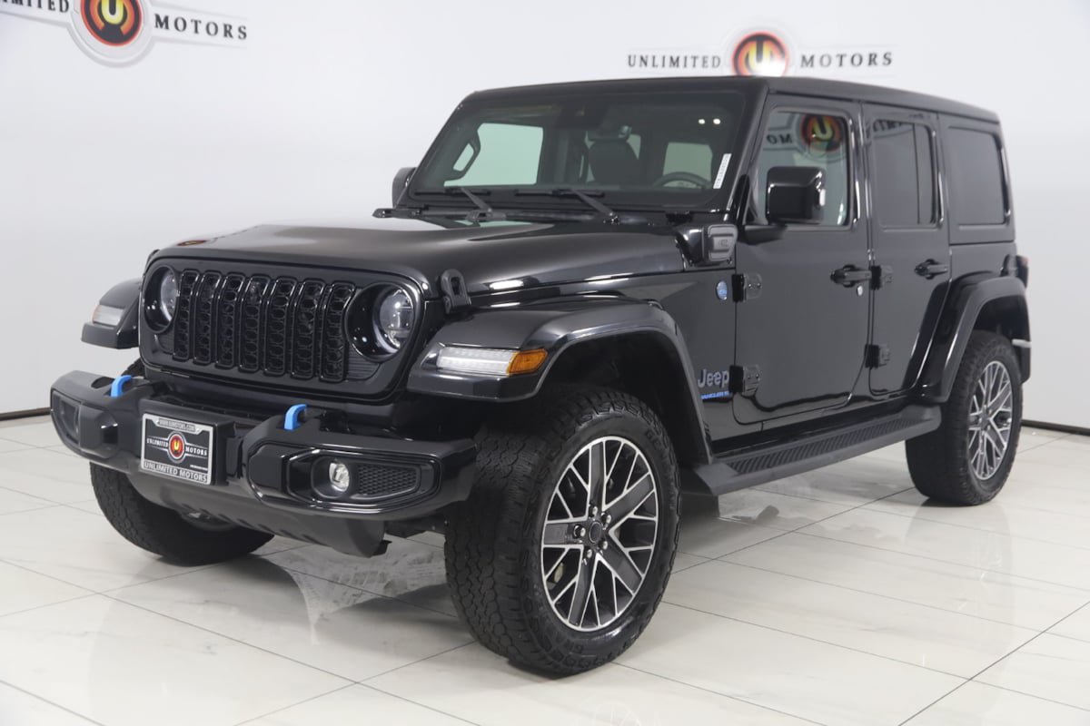 Used 2024 Jeep Wrangler High Altitude AWD/4WD image 5