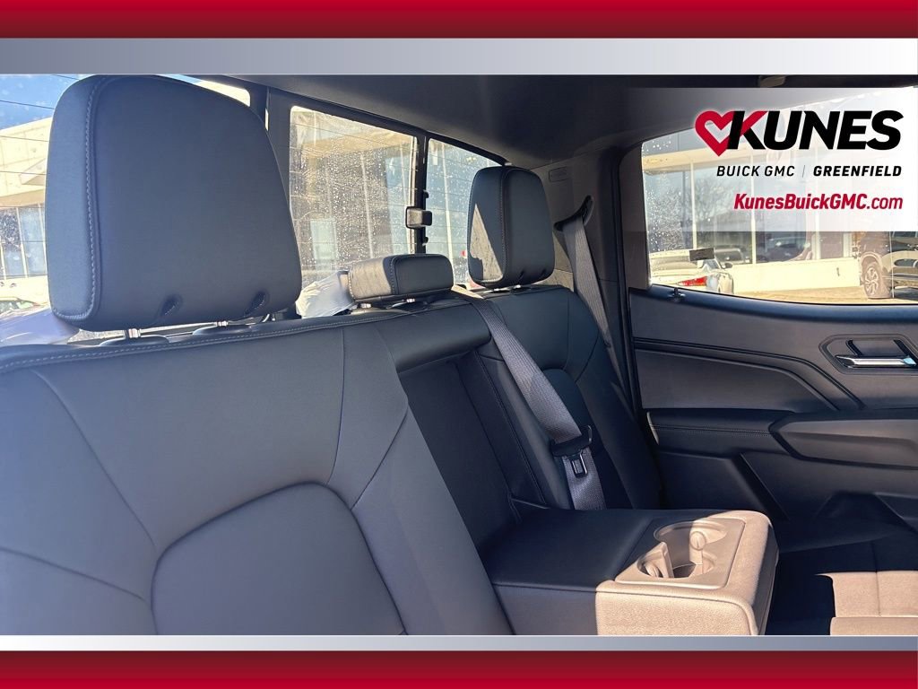 New 2025 GMC Canyon Elevation w/ Convenience Package image 43