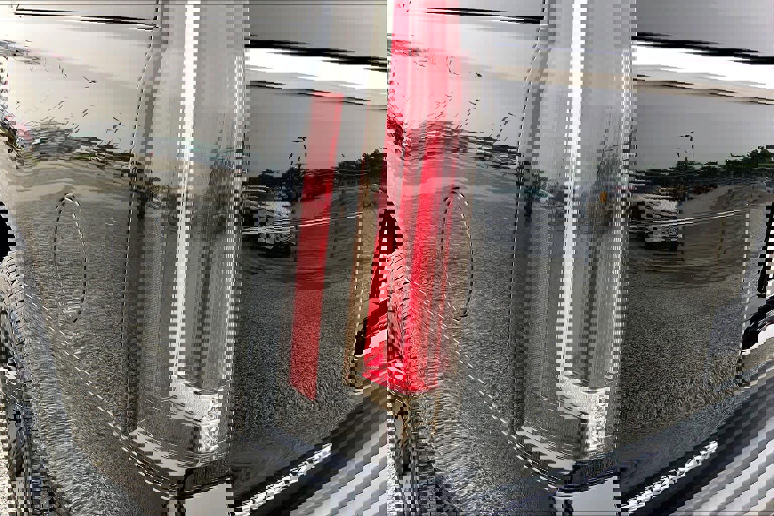 Used 2016 Cadillac Escalade ESV Luxury AWD/4WD image 28