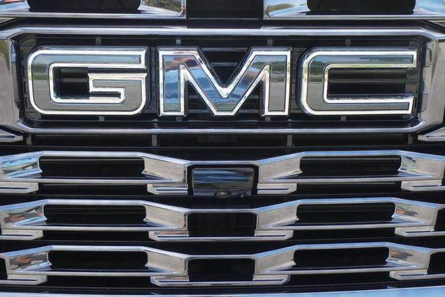 Used 2024 GMC Sierra 2500 Denali Ultimate image 48