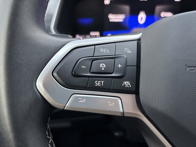 Used 2024 Volkswagen Tiguan S image 25