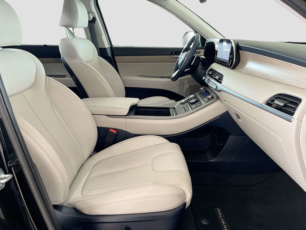 Used 2022 Hyundai Palisade SEL w/ 8P Bench Seat Package FWD image 31