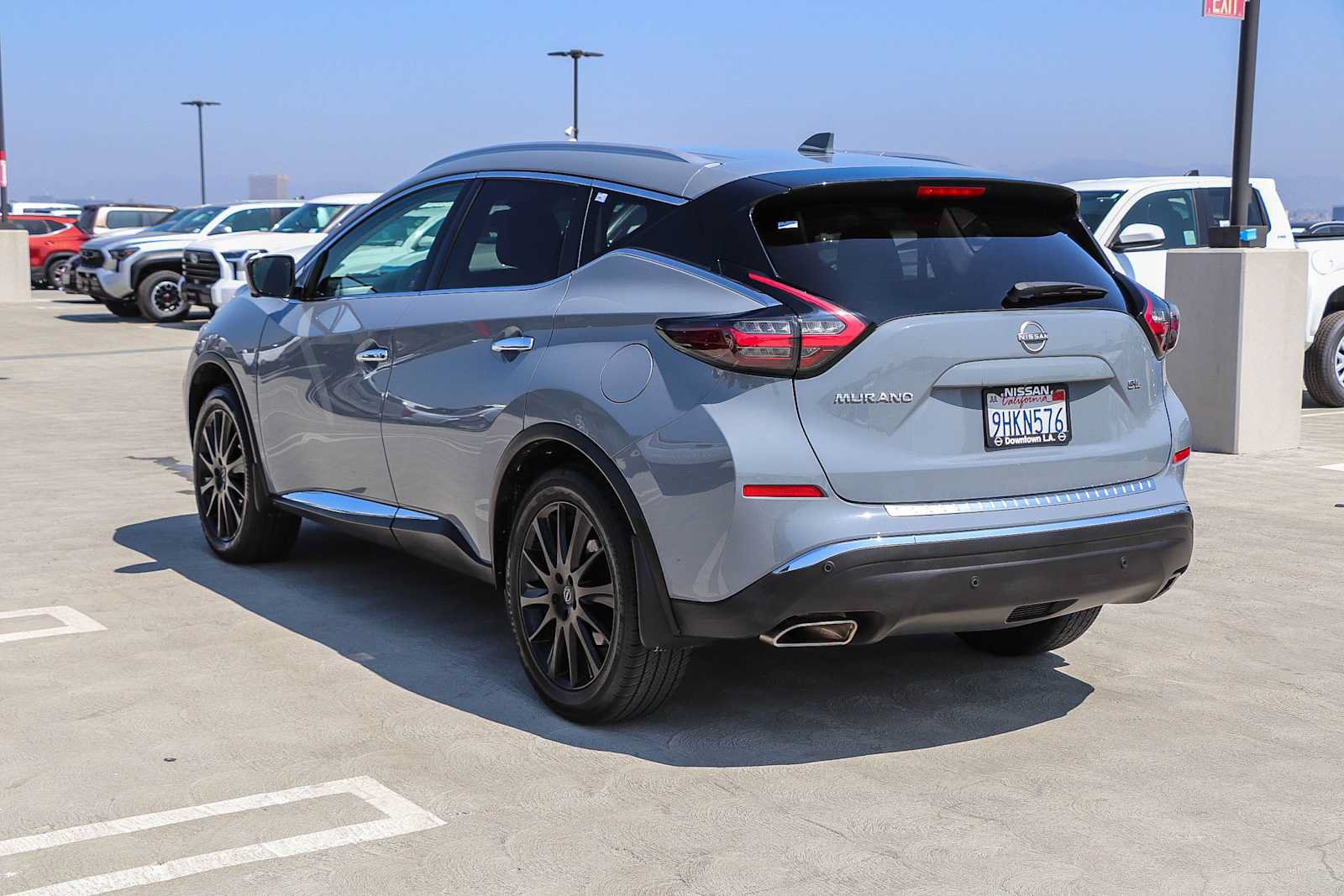 Used 2023 Nissan Murano SL FWD image 8