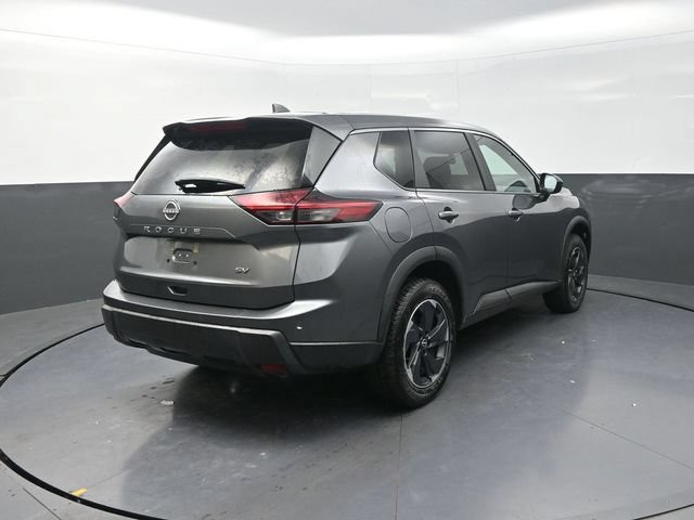 Used 2024 Nissan Rogue SV FWD image 8