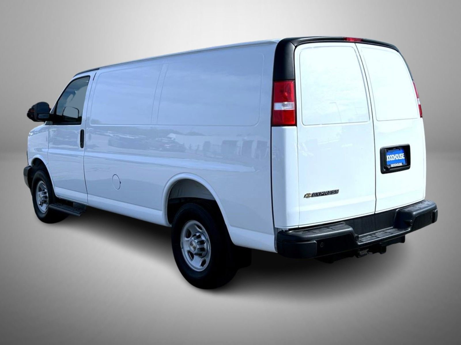 New 2025 Chevrolet Express 2500 Work Van w/ Safety Package RWD image 7