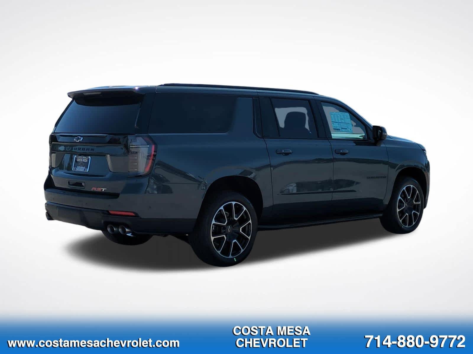 New 2026 Chevrolet Suburban RST w/ Comfort Package AWD/4WD image 5