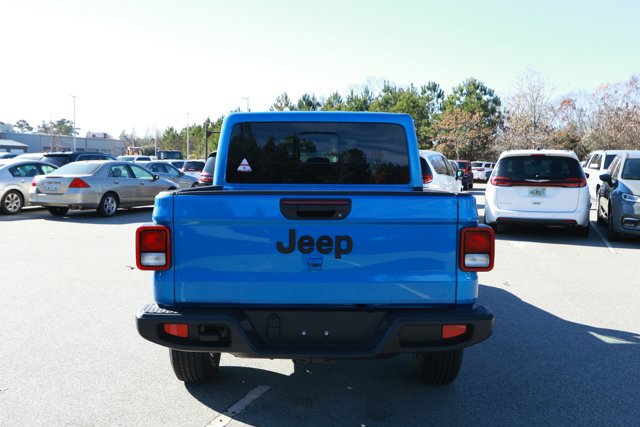 New 2026 Jeep Gladiator Sport image 7