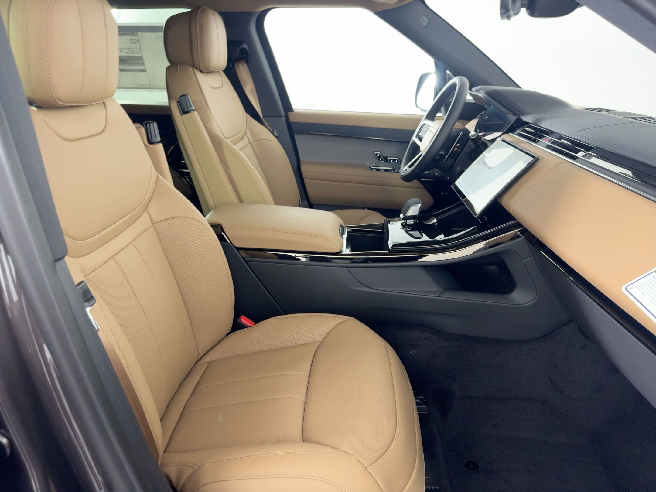 New 2026 Land Rover Range Rover Sport SE image 28