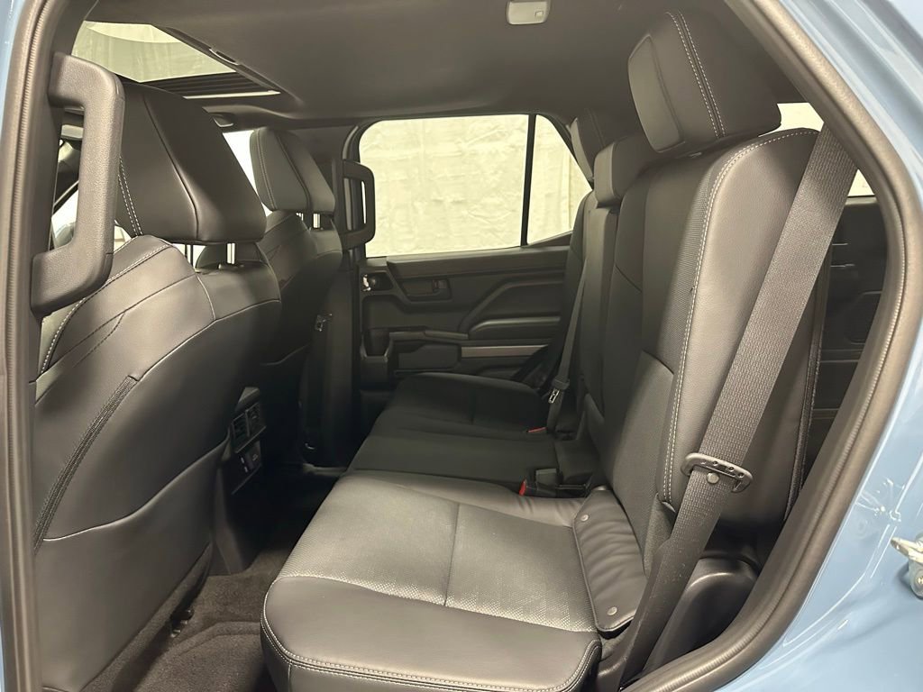 Used 2025 Toyota 4Runner TRD Sport Premium w/ Tow Technology Package image 46