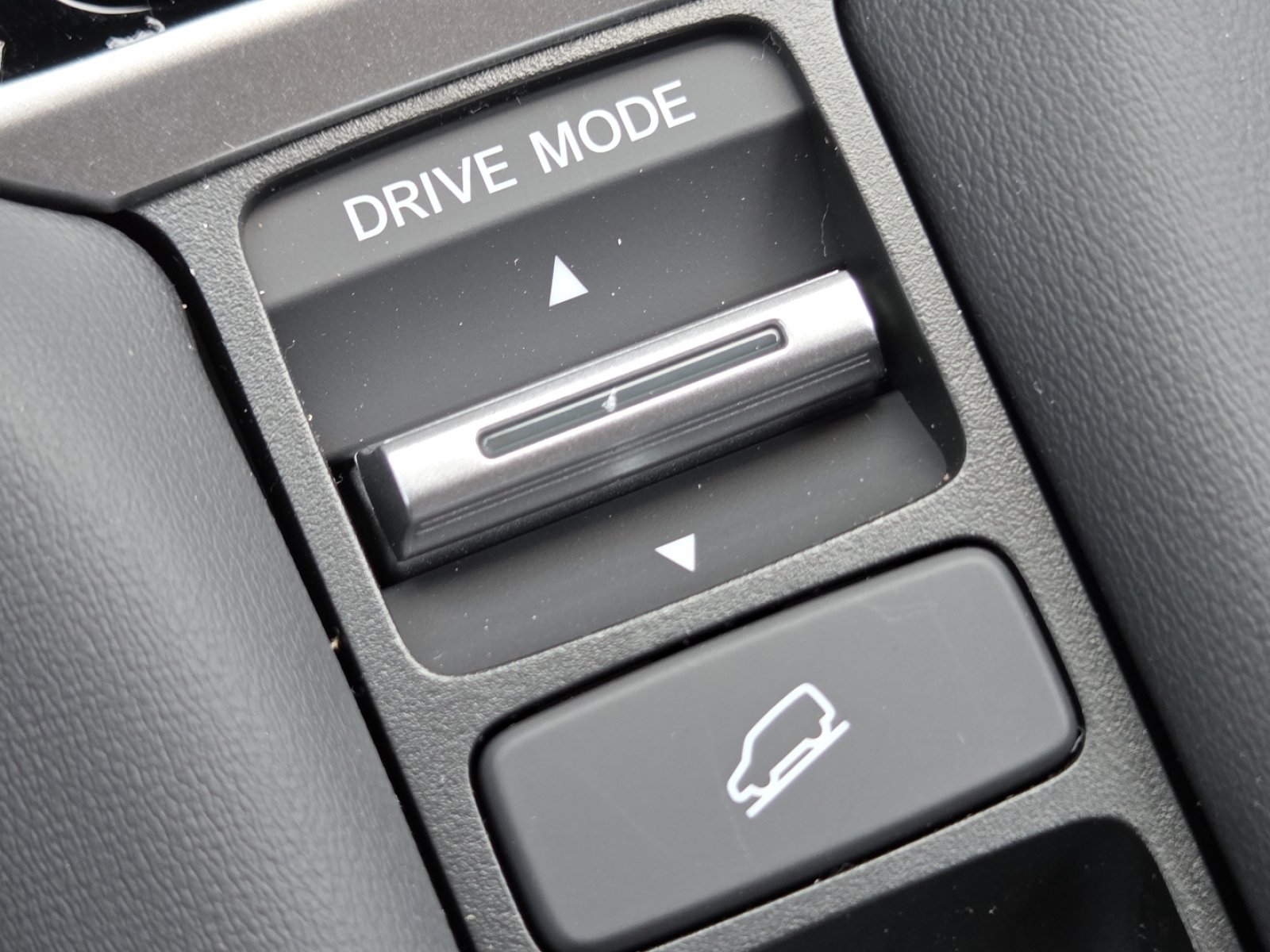 New 2027 Honda HR-V Sport image 7