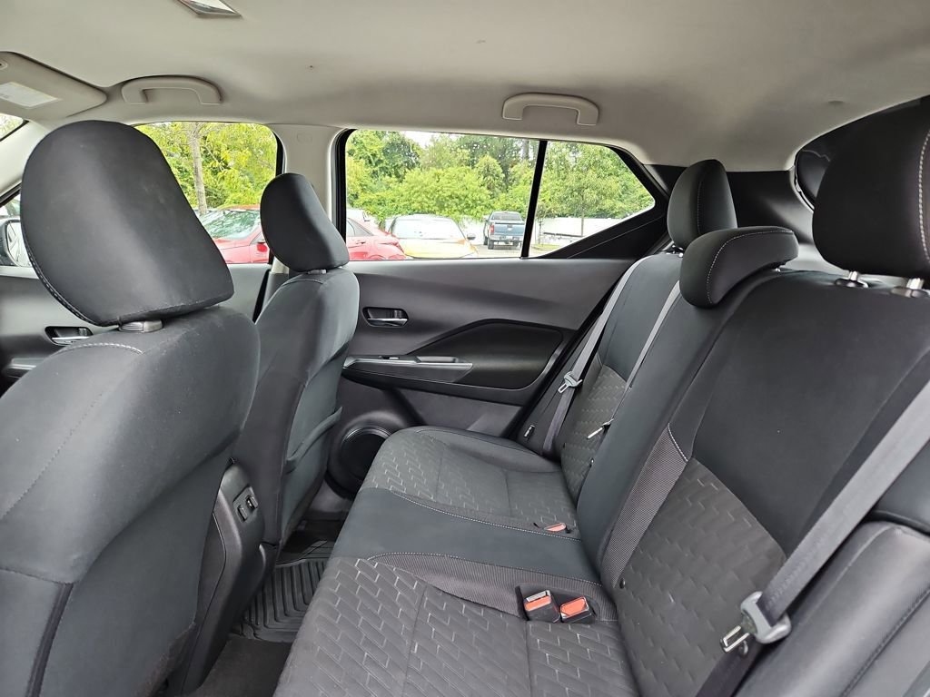 Used 2024 Nissan Kicks SV image 26
