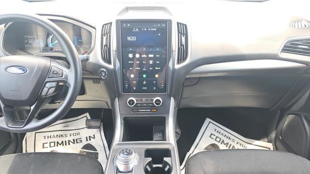 Used 2022 Ford Edge SE w/ Black Appearance Package image 13