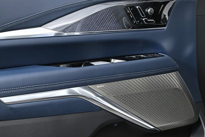 New 2025 Cadillac Escalade IQ Sport 2 image 6