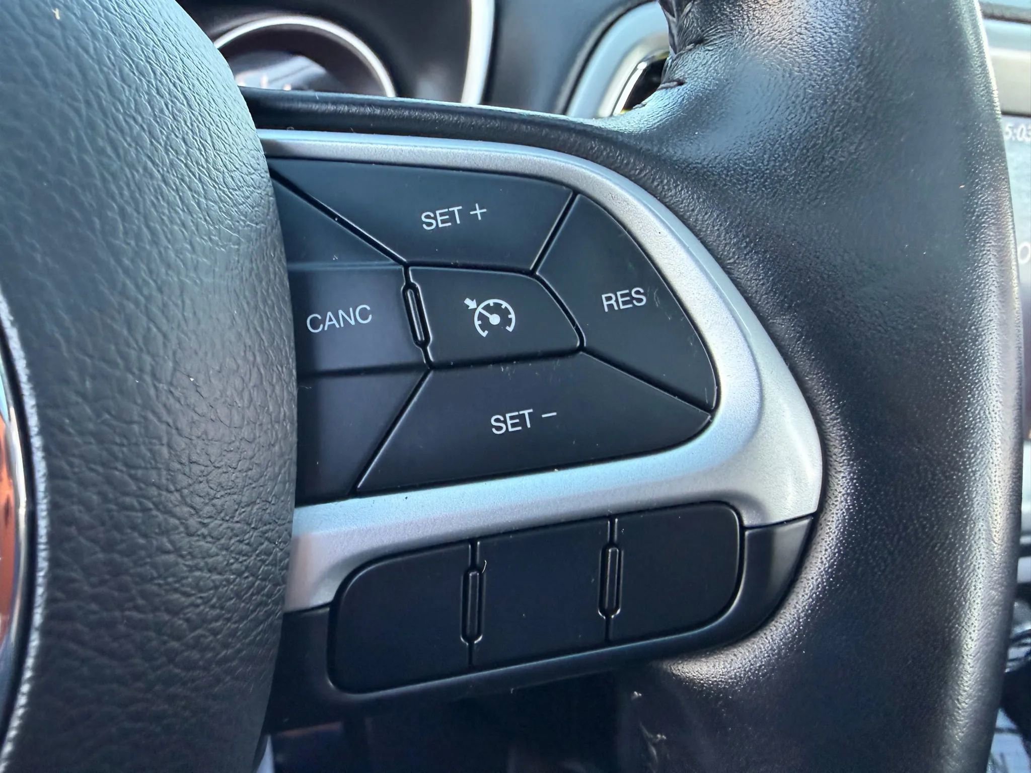 Used 2020 Jeep Compass High Altitude image 34