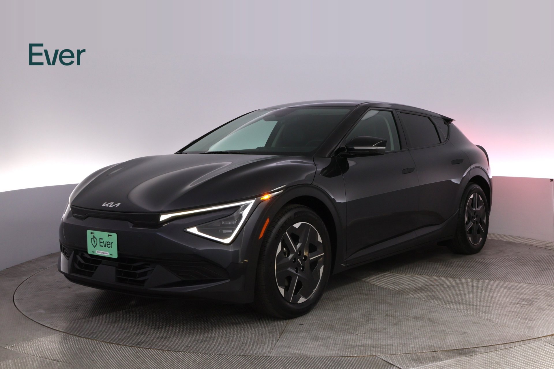 Used 2025 Kia EV6 Light RWD image 2