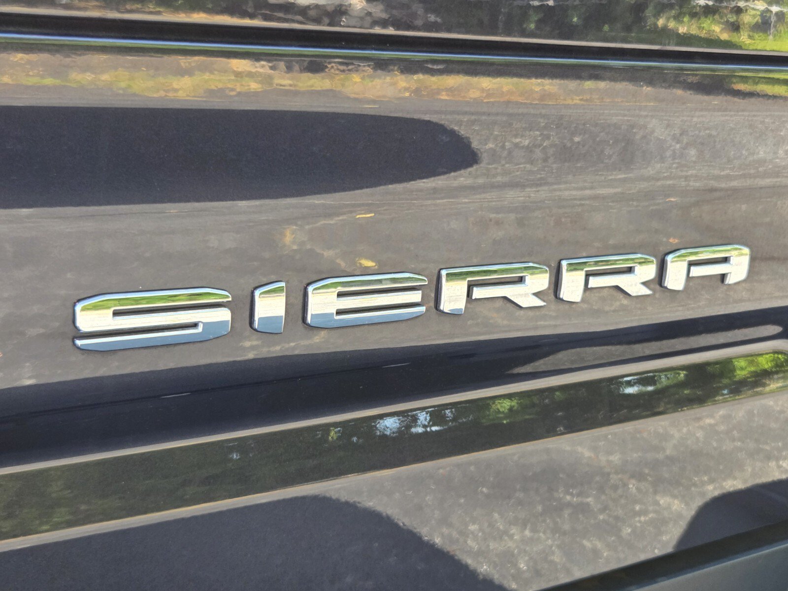 Used 2023 GMC Sierra 1500 AT4 w/ AT4 Premium Package AWD/4WD image 14