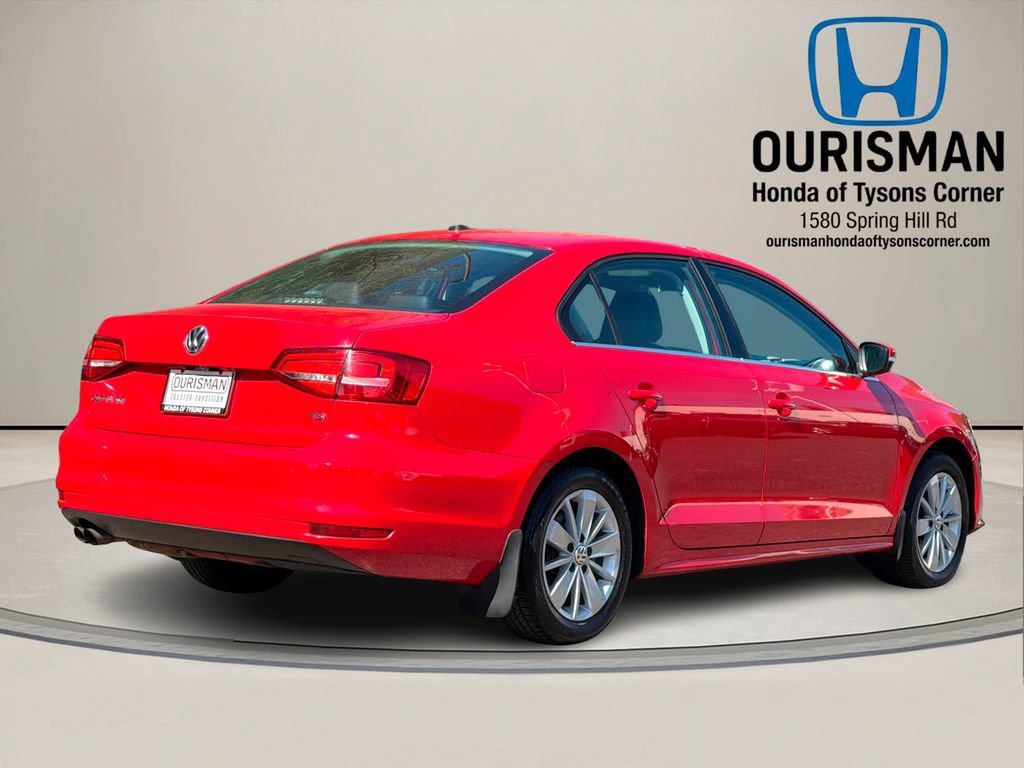 Used 2015 Volkswagen Jetta SE image 2