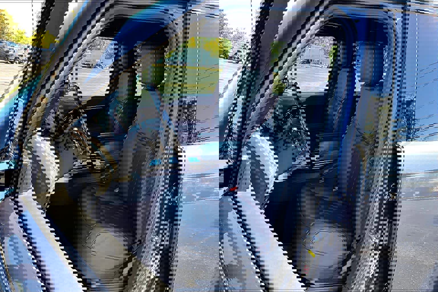 Used 2024 Land Rover Range Rover SE image 7