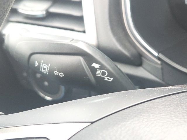 Used 2020 Ford Fusion SE image 39