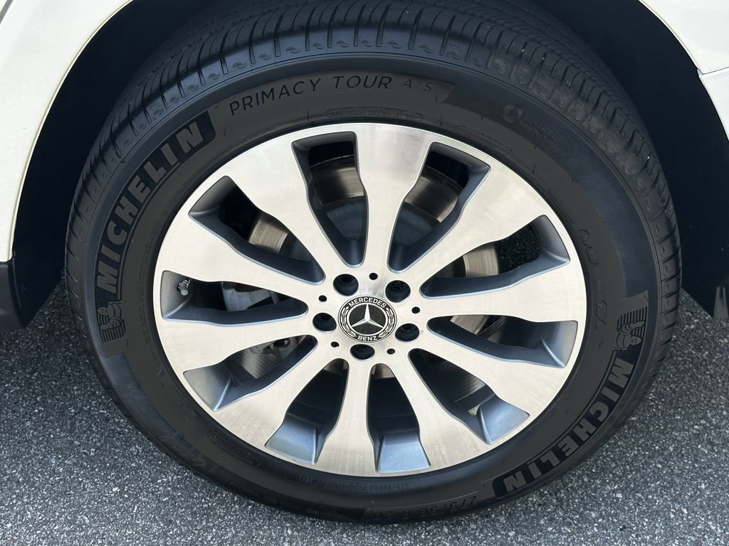 Used 2017 Mercedes-Benz GLS 450 4MATIC image 23