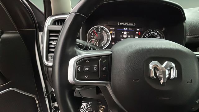 Used 2022 RAM 1500 Laramie AWD/4WD image 23