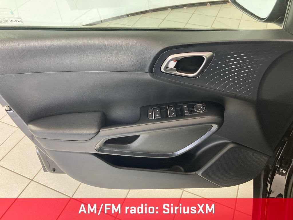 Used 2023 Kia Soul EX FWD image 12