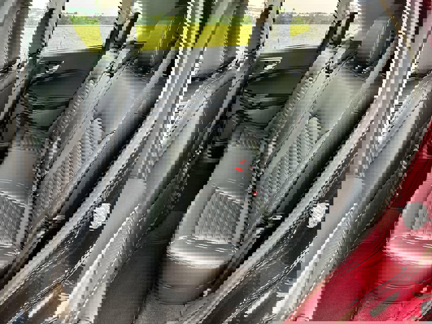 Used 2024 Ford Edge SEL image 21