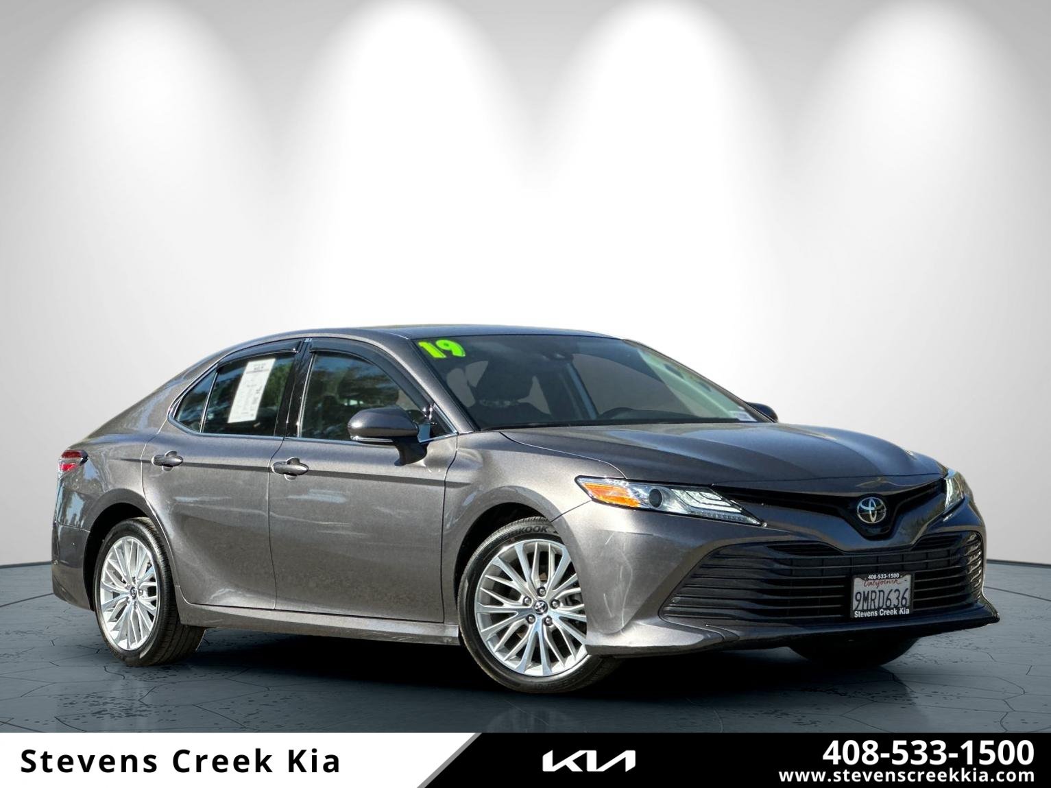 Used 2019 Toyota Camry XLE w/ 4 Season Floor Mat Package