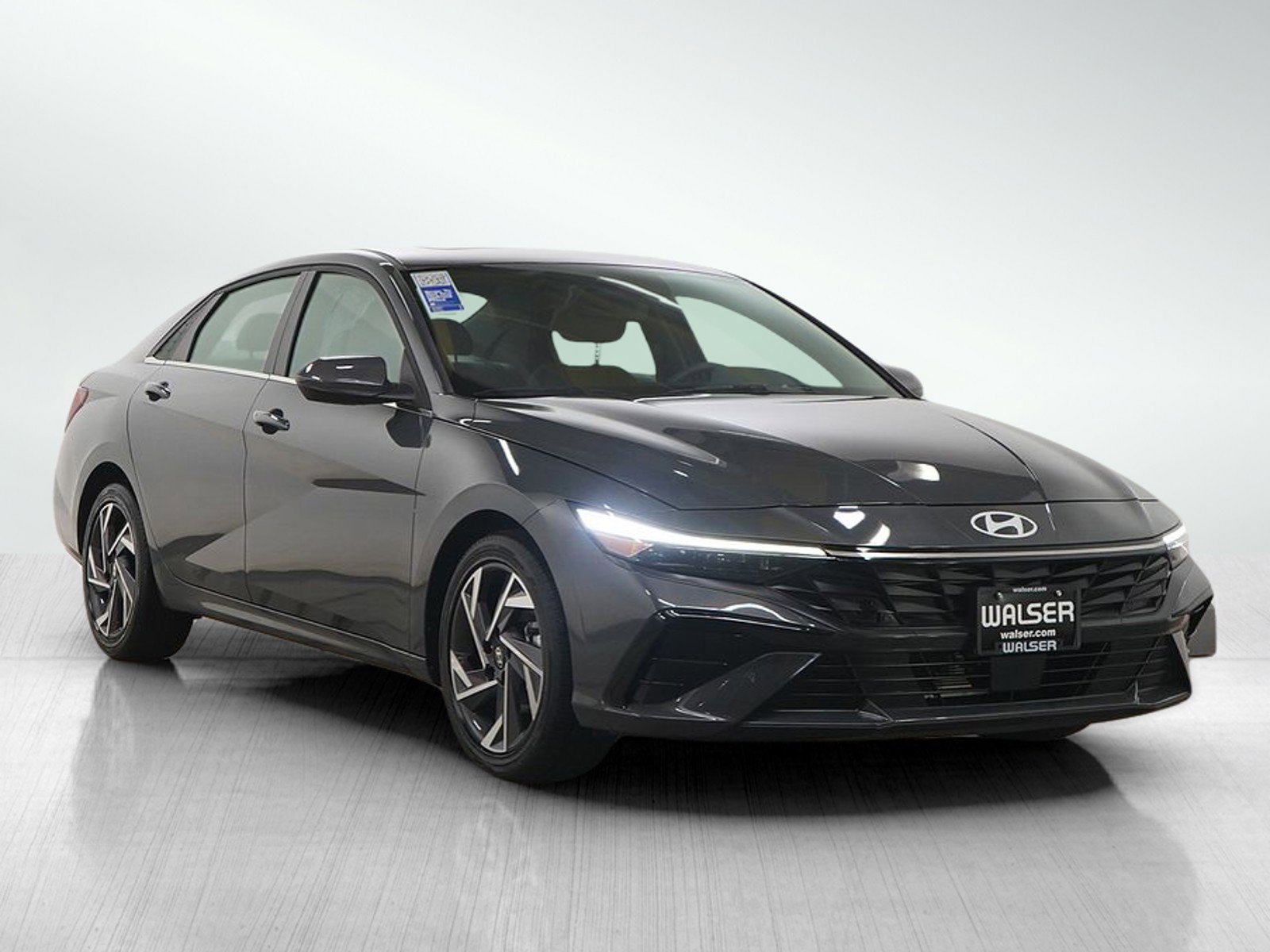 Used 2025 Hyundai Elantra SEL image 7