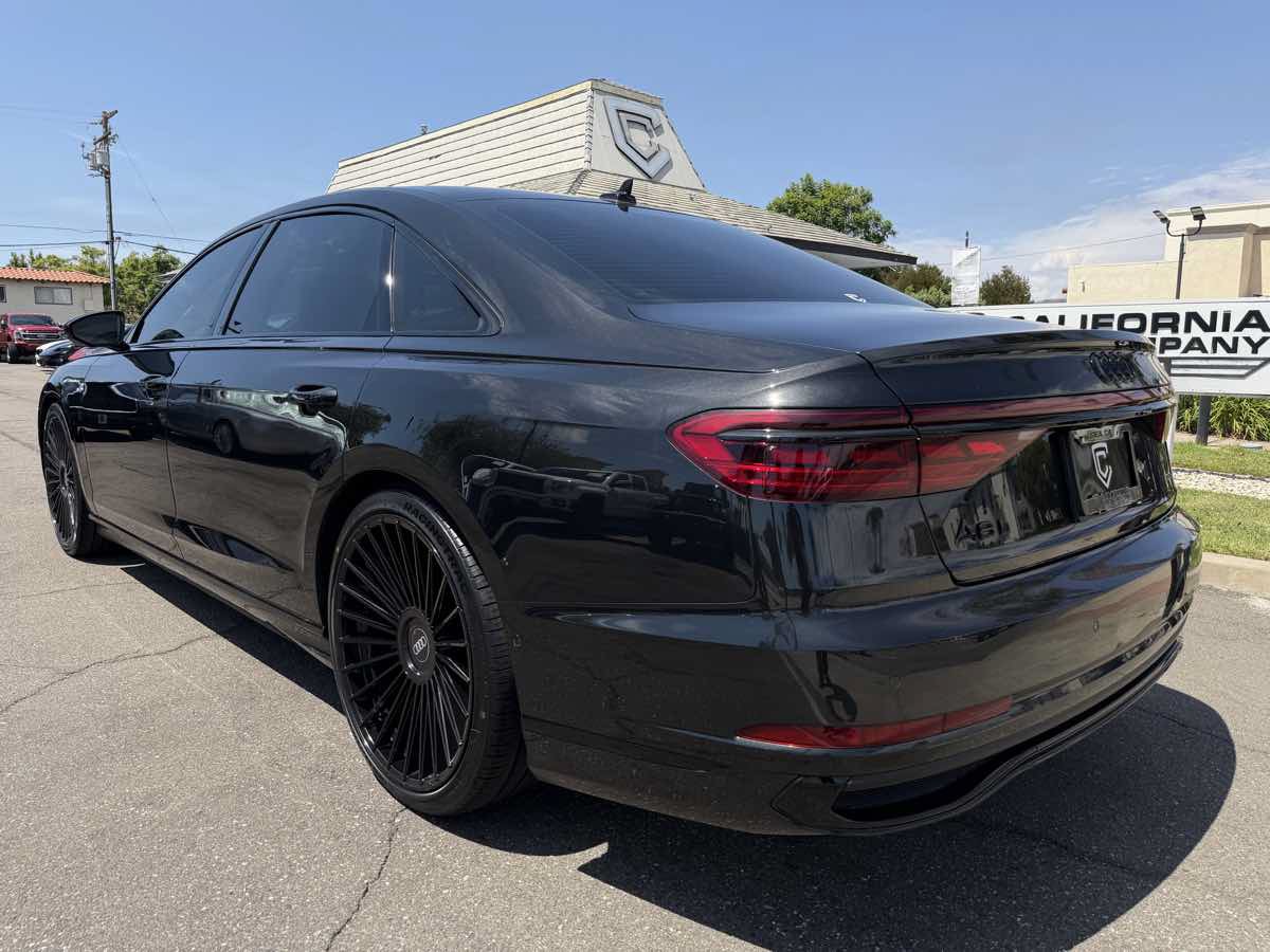 Used 2022 Audi A8 L 3.0T AWD/4WD image 4