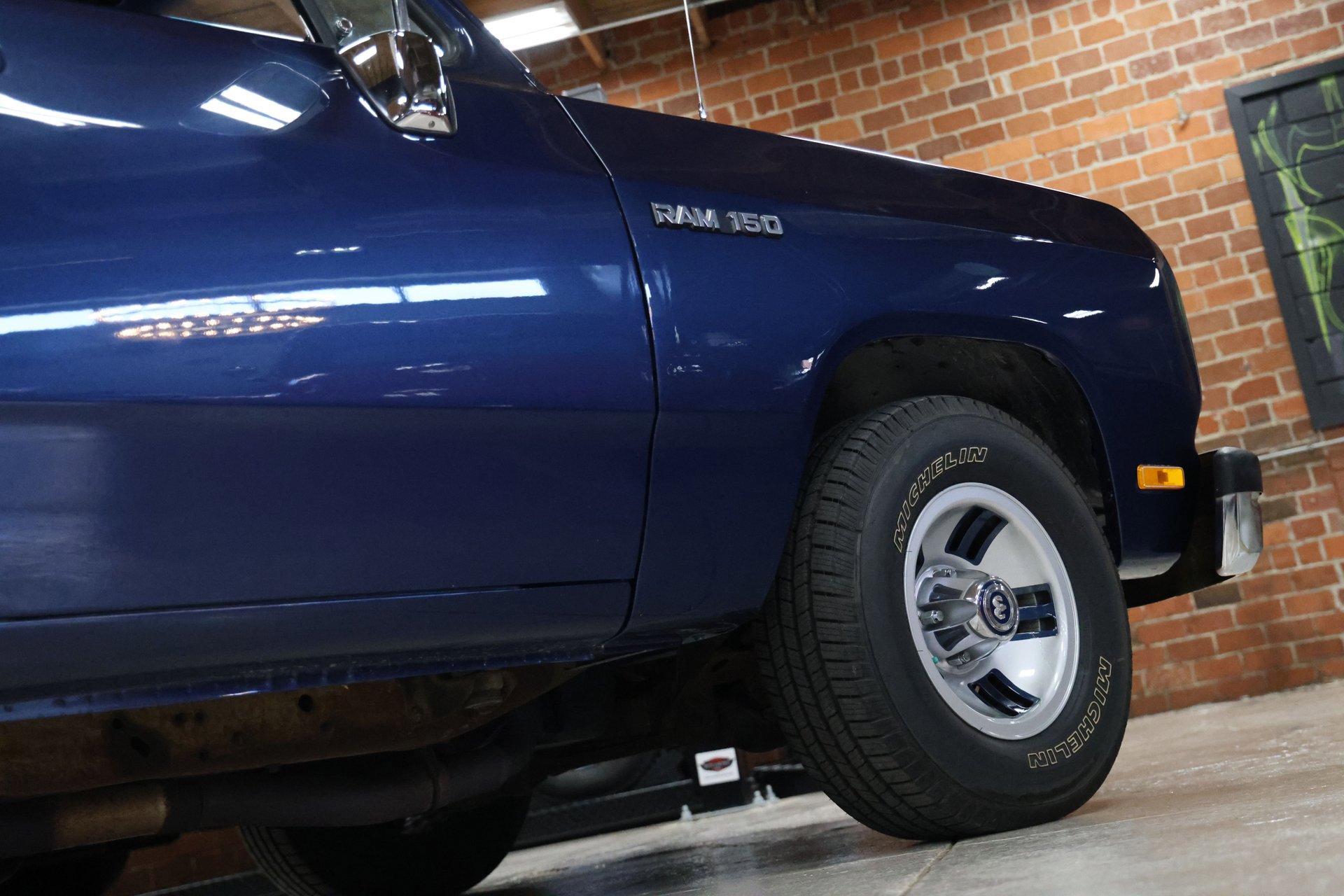 Used 1992 Dodge D/W Truck 150 image 30