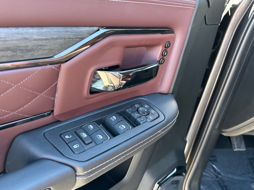 New 2026 RAM 2500 Limited AWD/4WD image 21