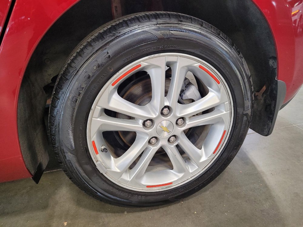 Used 2018 Chevrolet Cruze LT w/ Convenience Package image 31