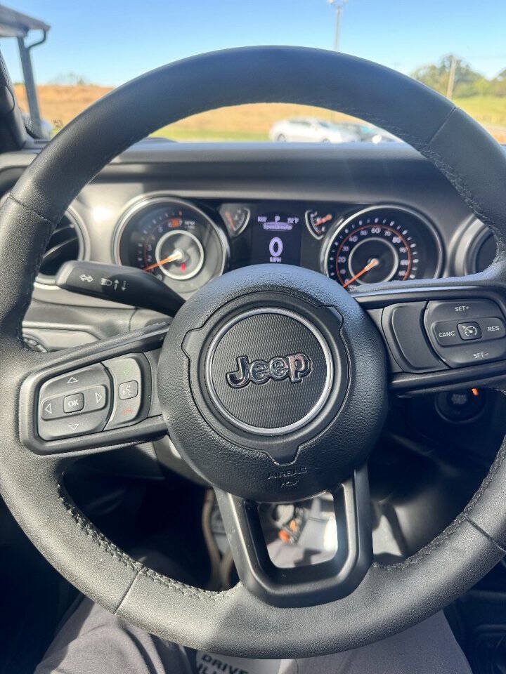 Used 2023 Jeep Wrangler Sport AWD/4WD image 13