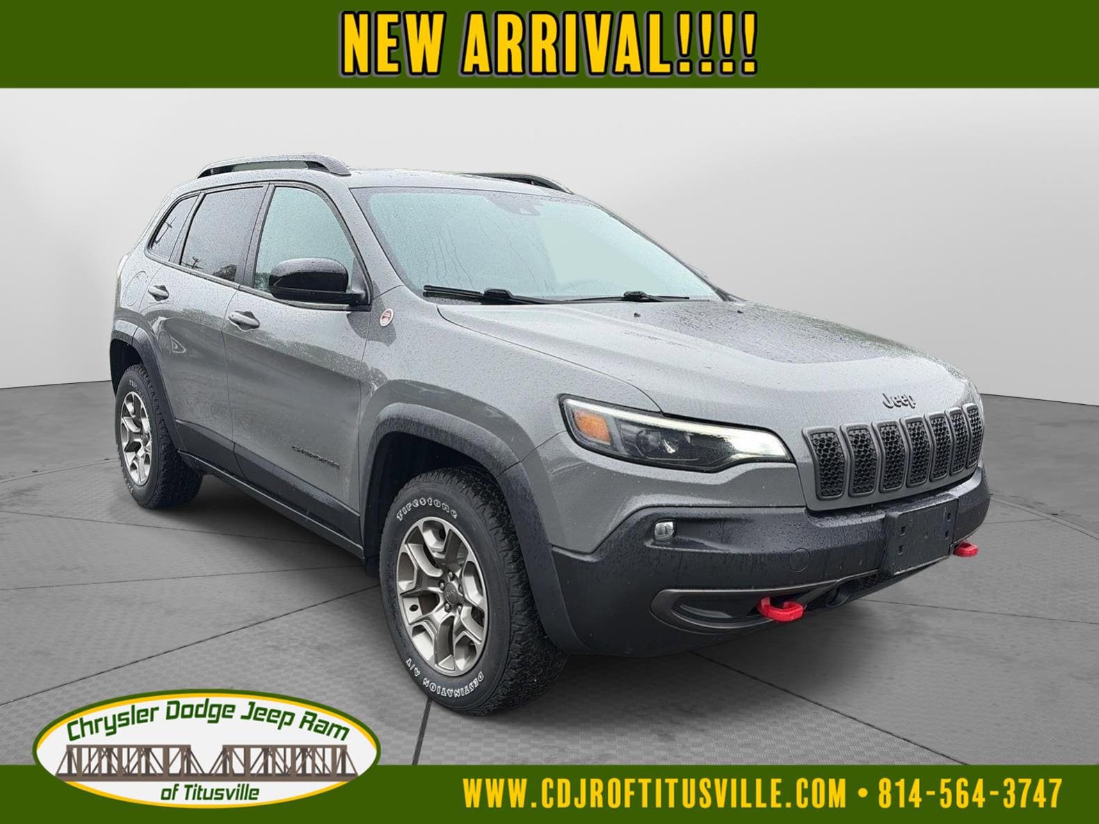 Used 2022 Jeep Cherokee Trailhawk AWD/4WD image 1